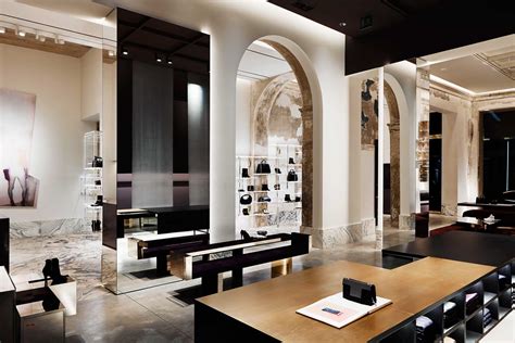 antonia boutique milano